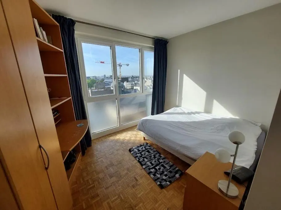 Апартаменты Flat With Tour Eiffel View And Montmartre Париж